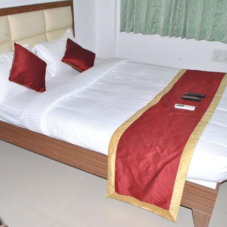 Hotel The Royal Park Bangalore Ngoại thất bức ảnh